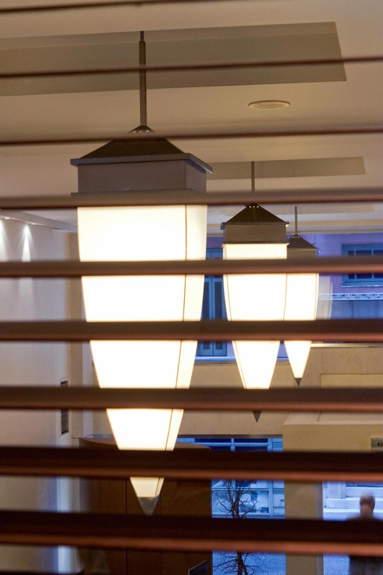 Central Hotel Athena Bagian luar foto
