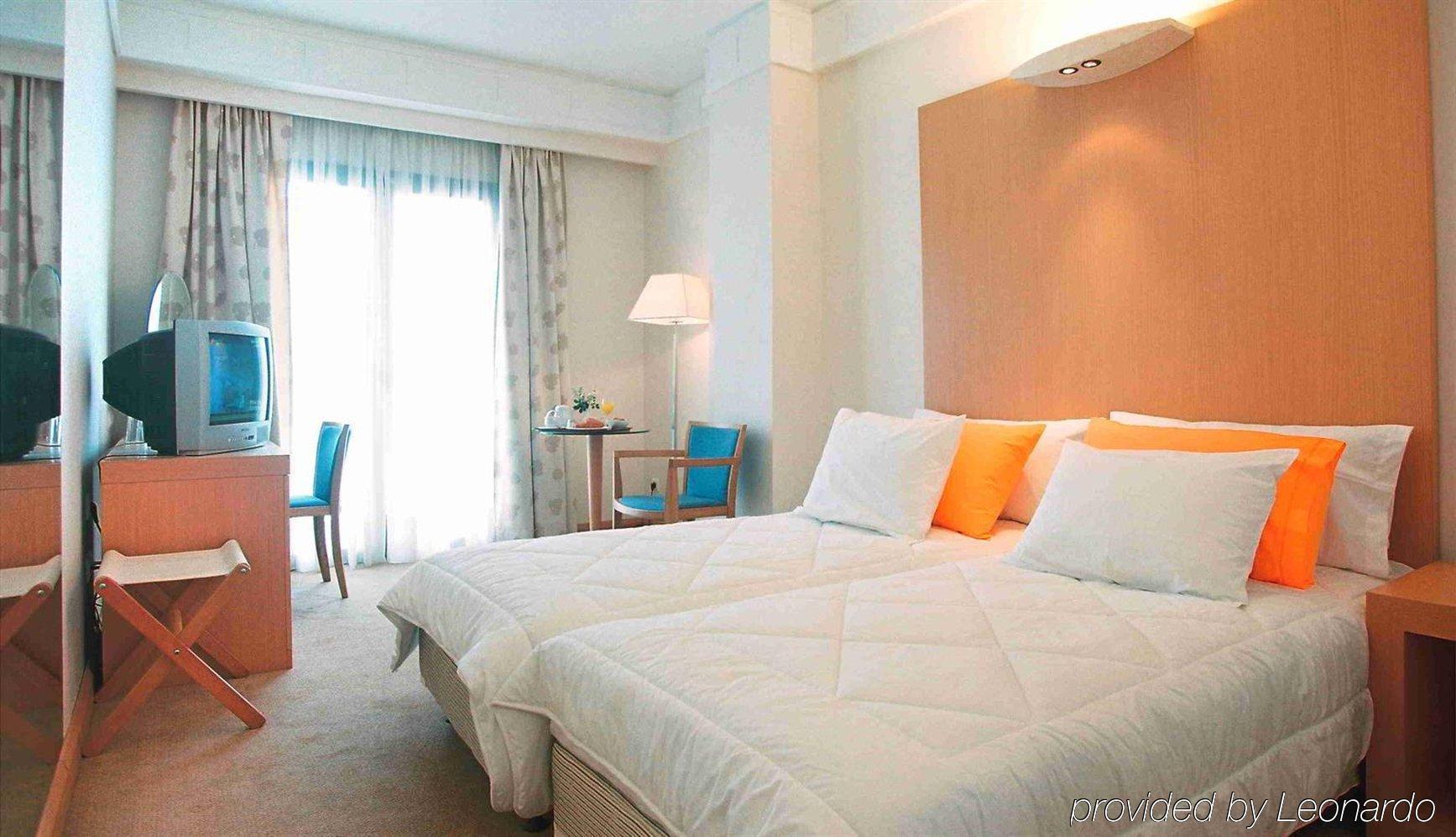 Central Hotel Athena Ruang foto