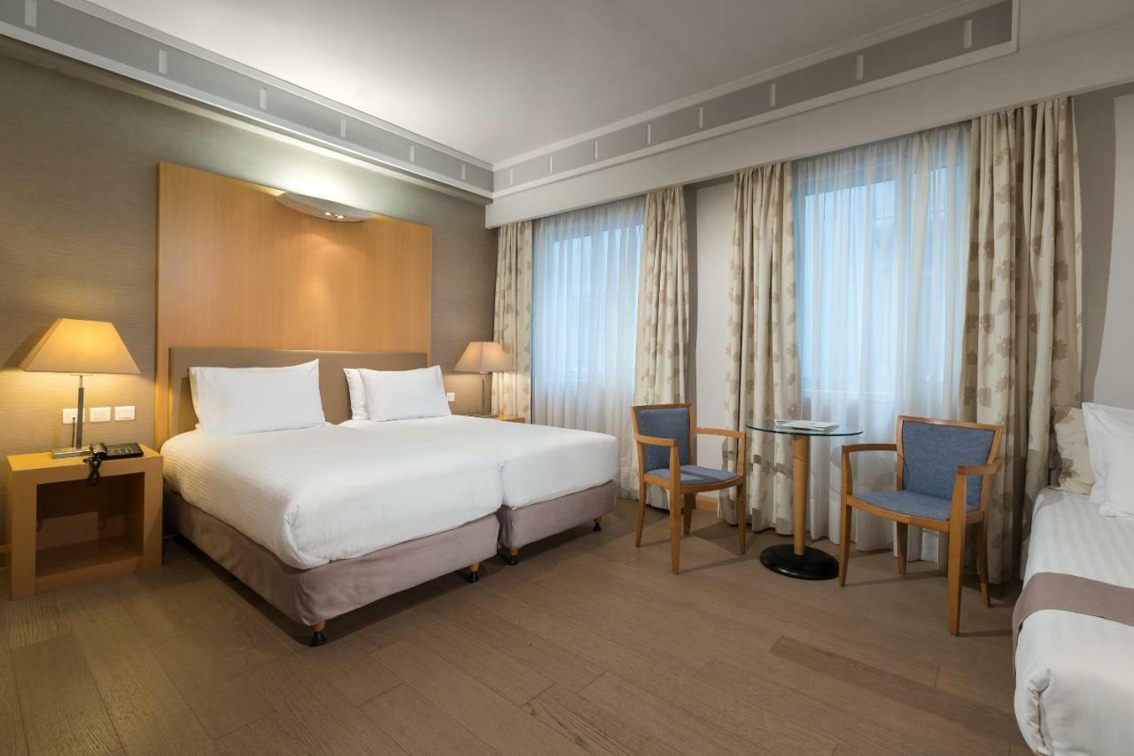 Central Hotel Athena Bagian luar foto